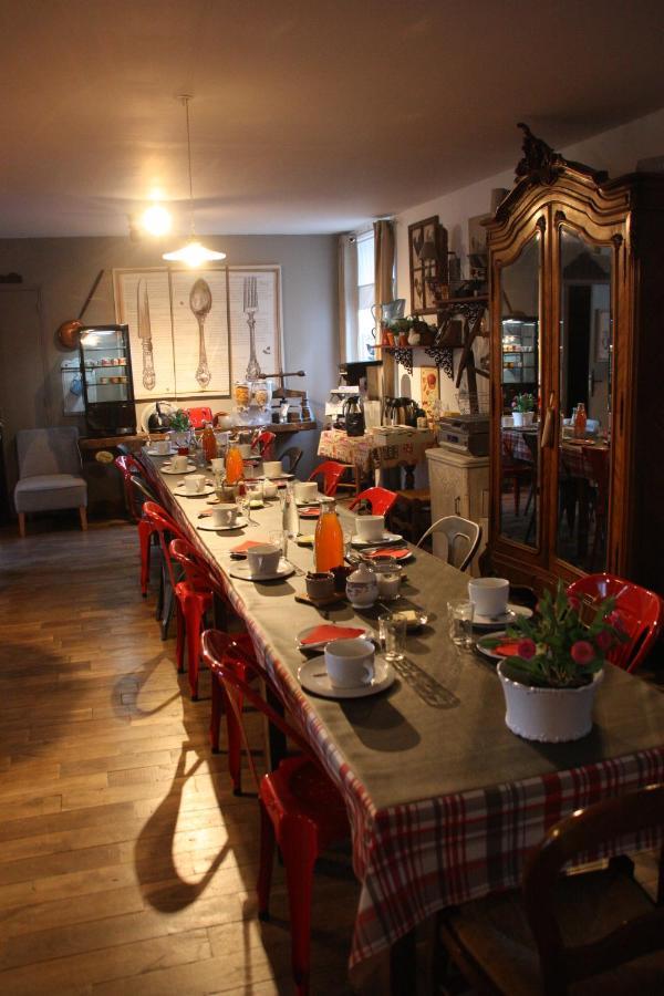 Moulin De La Beraudaie Bed & Breakfast Bohal Bagian luar foto
