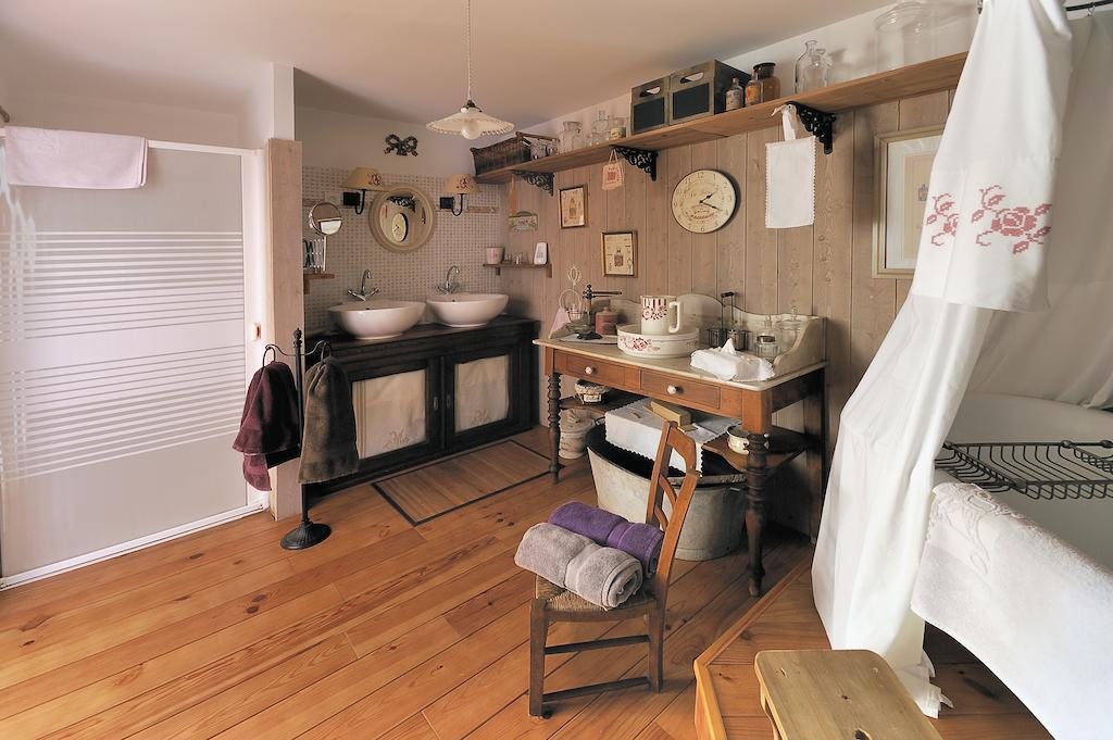 Moulin De La Beraudaie Bed & Breakfast Bohal Ruang foto