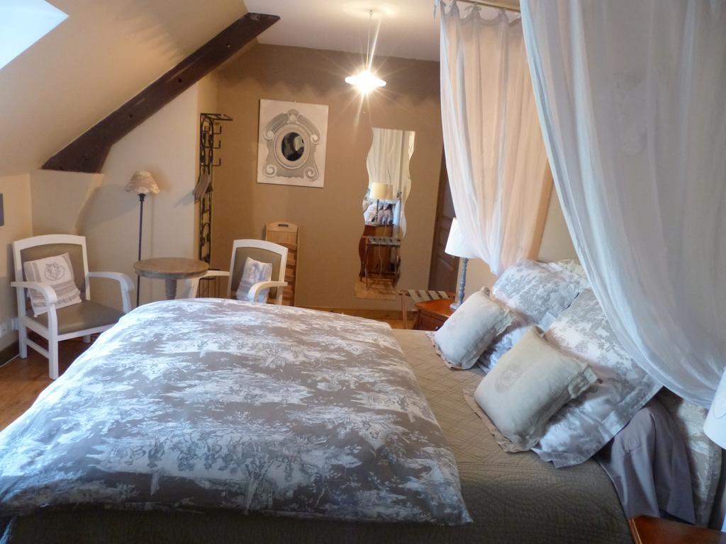 Moulin De La Beraudaie Bed & Breakfast Bohal Bagian luar foto